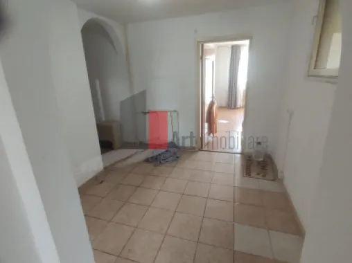 Vânzare apartament decomandat 2 camere - Metrou Lujerului