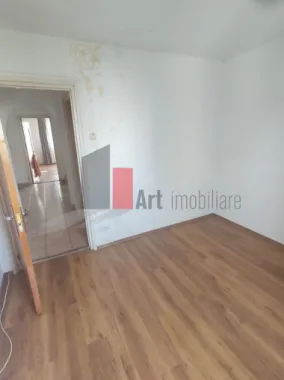 Vânzare apartament decomandat 2 camere - Metrou Lujerului