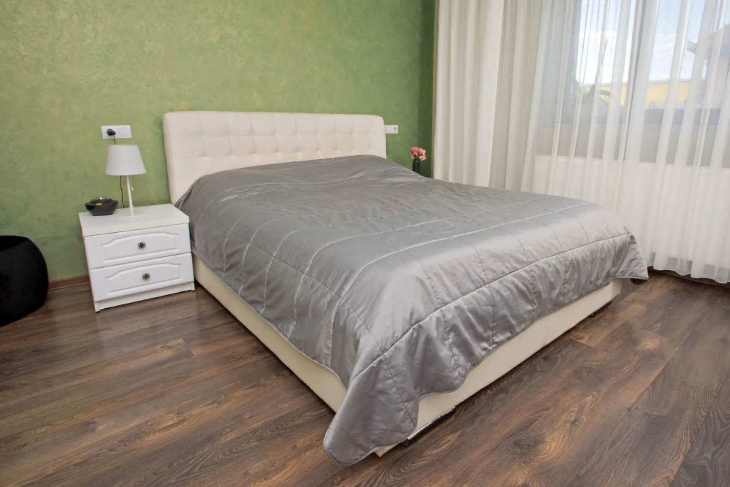Vilă P+M, Clujului, 190 mp, teren 520 mp, singur în curte. 225 000 E