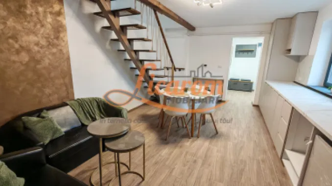 COMISION 0. Corp de casa,Carpatilor intrare in Racadau,P+E,4 camere.