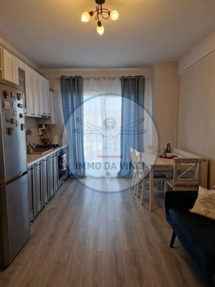 Apartament 2 camere Zona Fabricii/Kaufland Marasti - 🏡 Vând apartament 2 camere – Modern & Complet utilat – Fabricii/Kaufland Mărăști 📍 Locație excelentă: Strada Fabricii, zona Kaufland Mărăști 🏢 Etaj: 5/7, cu lift 📐 Suprafață utilă: 41 mp + 7 mp balcon generos 🚗 Parcare subterană inclusă 🛋️ Complet mobilat & utilat – Gata de mutat! Detalii apartament: 🛏️ Dormitor confortabil 🛋️ Living open-space – spațios și luminos, perfect pentru relaxare 🍽️ Bucătărie complet echipată – electrocasnice moderne 🛁 Baie elegantă cu finisaje de calitate 🌇 Balcon spațios – ideal pentru cafeaua de dimineață sau relaxare 🔒 Acces securizat în bloc, lift modern Avantaje & Facilități: ✔️ Parcare subterană – loc rezervat, inclus în preț ✔️ Mobilier modern și electrocasnice incluse ✔️ Izolație termică – costuri mici la întreținere ✔️ Poziție excelentă: 2 min de Kaufland Aproape de mijloace de transport Acces rapid către centrul orașului Magazine, restaurante, școli și parcuri în apropiere ✨ Ideal pentru cupluri, tineri profesioniști sau ca investiție (se închiriază ușor)! 📞 Contact direct proprietar: 0756 935 933 📸 Poze suplimentare și detalii la cerere! }}