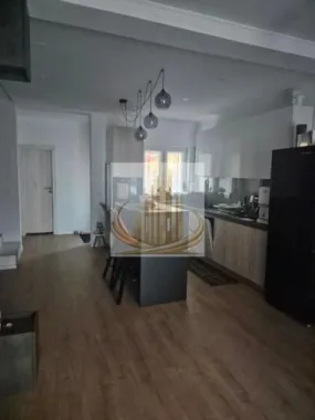 Duplex modern complet mobilat și utilat, curte amenajată - DUMBRAVITA