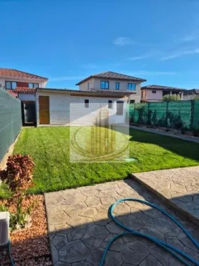 Duplex modern complet mobilat și utilat, curte amenajată - DUMBRAVITA