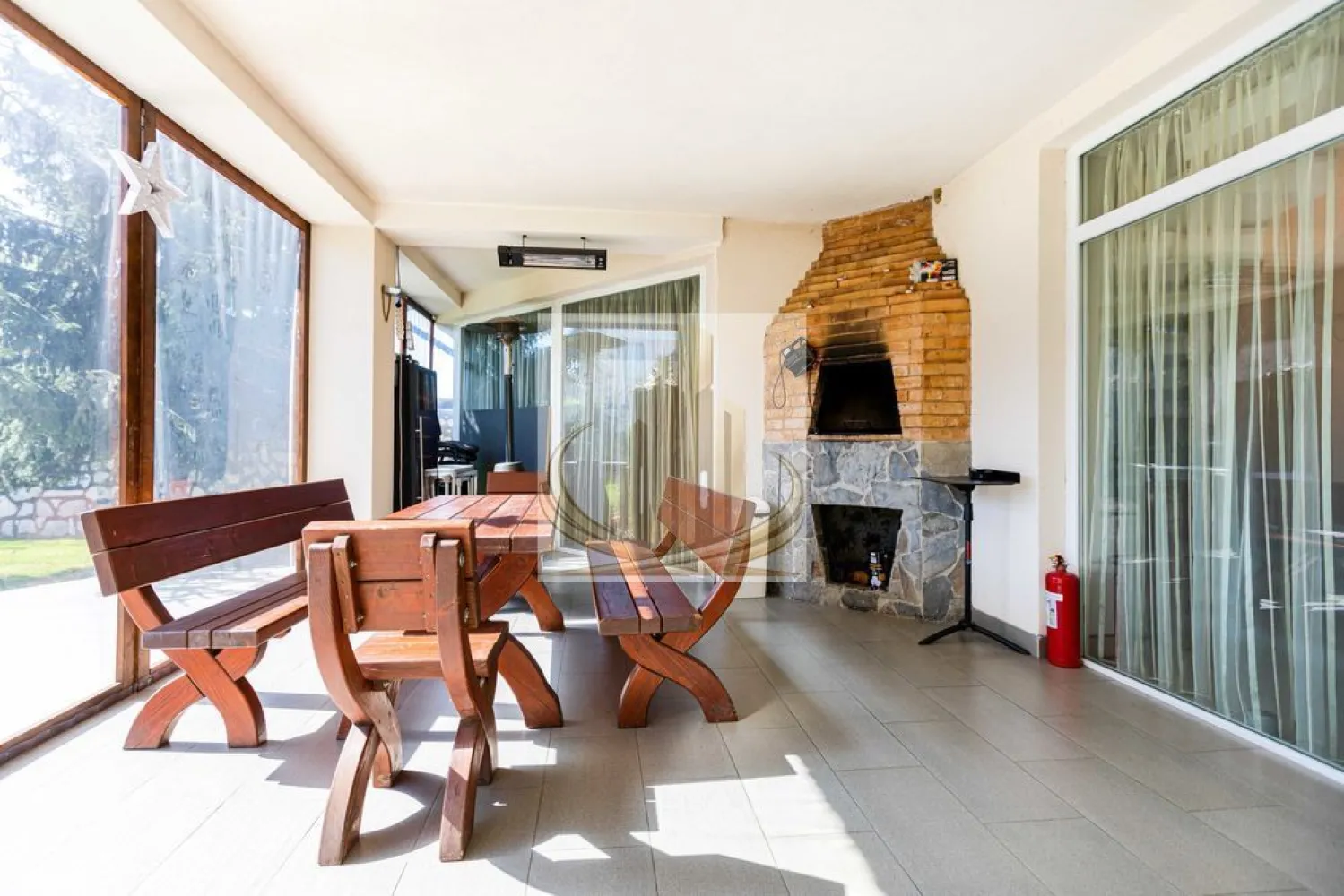 Vila Luxury în Dumbrăvița – Exclusivitate lângă pădure 980E/mp