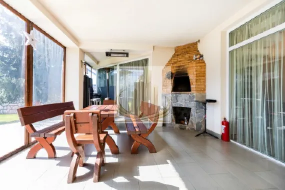 Vila Luxury în Dumbrăvița – Exclusivitate lângă pădure 980E/mp