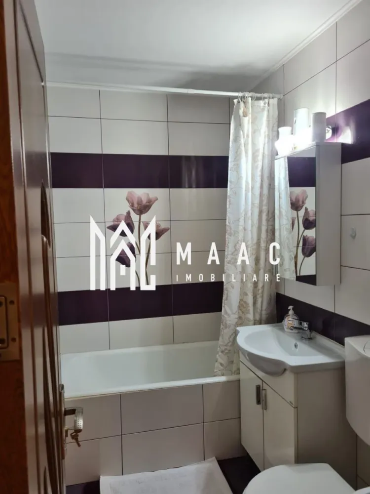 Apartament 2 camere | 56 MPU | Balcon | Calea Dumbrăvii - Apartament 2 camere de închiriat Sibiu – Calea Dumbrăvii – 56 mp – balcon MAAC Imobiliare vă propune spre închiriere un apartament cu 2 camere, situat în zona Calea Dumbrăvii din Sibiu, una dintre cele mai căutate locații din oraș. Detalii apartament Suprafață utilă: 56 mp 2 camere Balcon Compartimentare practică și spațioasă Dotări și avantaje Spațiu generos și luminos Apartament potrivit pentru locuire confortabilă Gata de mutare imediată Condiții închiriere Nu se acceptă animale de companie Avantaje locație Zonă premium – Calea Dumbrăvii Acces rapid către centru Aproape de Parcul Sub Arini Magazine, restaurante și transport public în apropiere Pentru detalii suplimentare, consultanță sau programarea unei vizionări, va rugăm să ne contactati specificand ID: CP3021695 }}