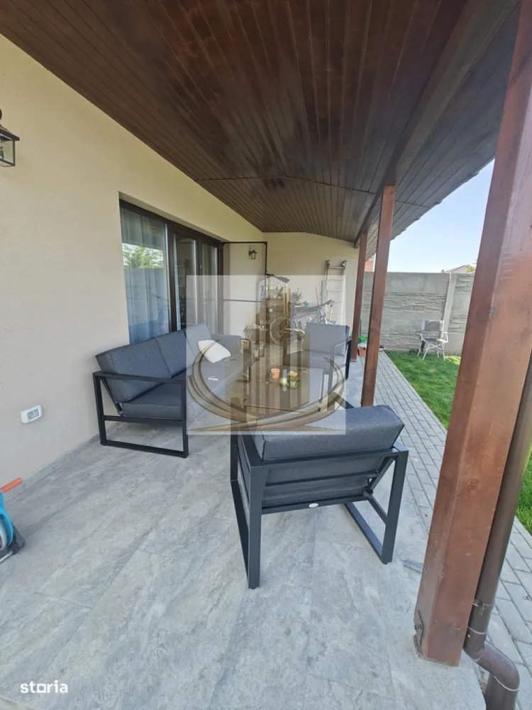 Duplex cu 4 camere,Zona Cora