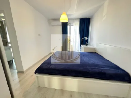 Jumatate duplex 5 camer 3 bai