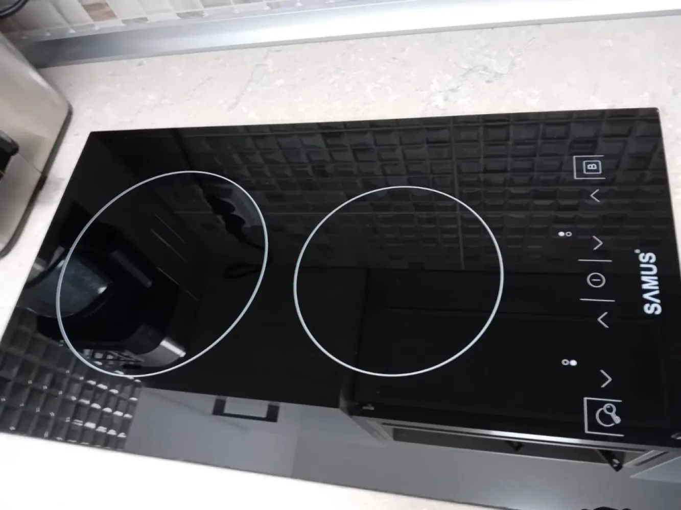 Garsoniera Tiglina 1, A-uri, etaj 1 - mobilata si utilata