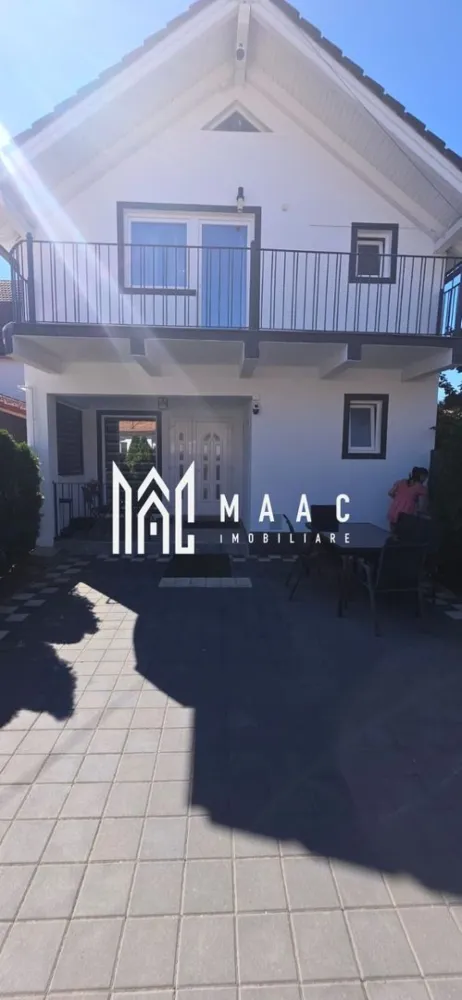 Casa individuala | 4 camere | Acces auto | Selimbar - MAAC Imobiliare vă propune spre vânzare o casă individuală recent renovată, situată într-o zonă liniștită din Șelimbăr, ideală pentru o familie care își dorește confort, intimitate și un spațiu modern gata de locuit. Proprietatea, construită în urmă cu doar 5 ani, are o suprafață utilă de 91 mp și este amplasată pe un teren de 130 mp, cu o amprentă la sol de 60 mp și curte liberă de aproximativ 70 mp. Casa este izolată termic și se vinde complet mobilată și utilată, oferind viitorilor proprietari posibilitatea de a se muta imediat, fără investiții suplimentare. Dotări și beneficii: Izolație exterioară completă; Finisaje moderne, recent renovate integral; Curte amenajată cu grătar și acces auto; Mobilier și electrocasnice incluse în preț; Locație excelentă, cu acces rapid către Sibiu și principalele puncte de interes din Șelimbăr. Această proprietate reprezintă alegerea perfectă pentru cei care caută o casă individuală, modernă, complet amenajată și pregătită pentru mutare imediată. Pentru detalii suplimentare și programarea unei vizionări, contactați echipa MAAC Imobiliare. ID: CP2804407. }}
