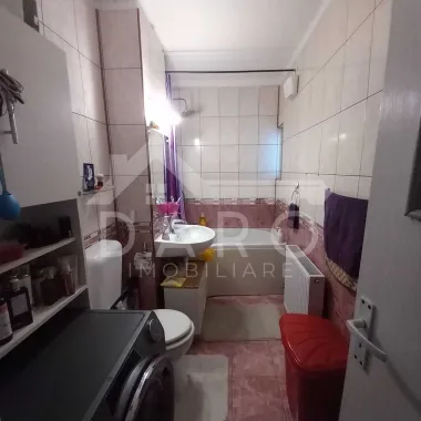 Vand apartame,2 canere