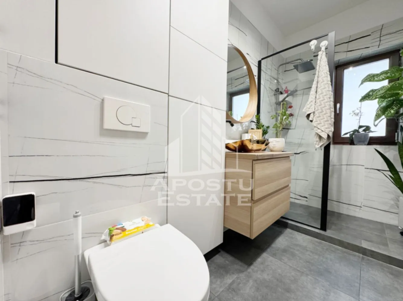 Apartament 2 camere de vanzare, 50mp utili, balcon - Giroc, zona Penny