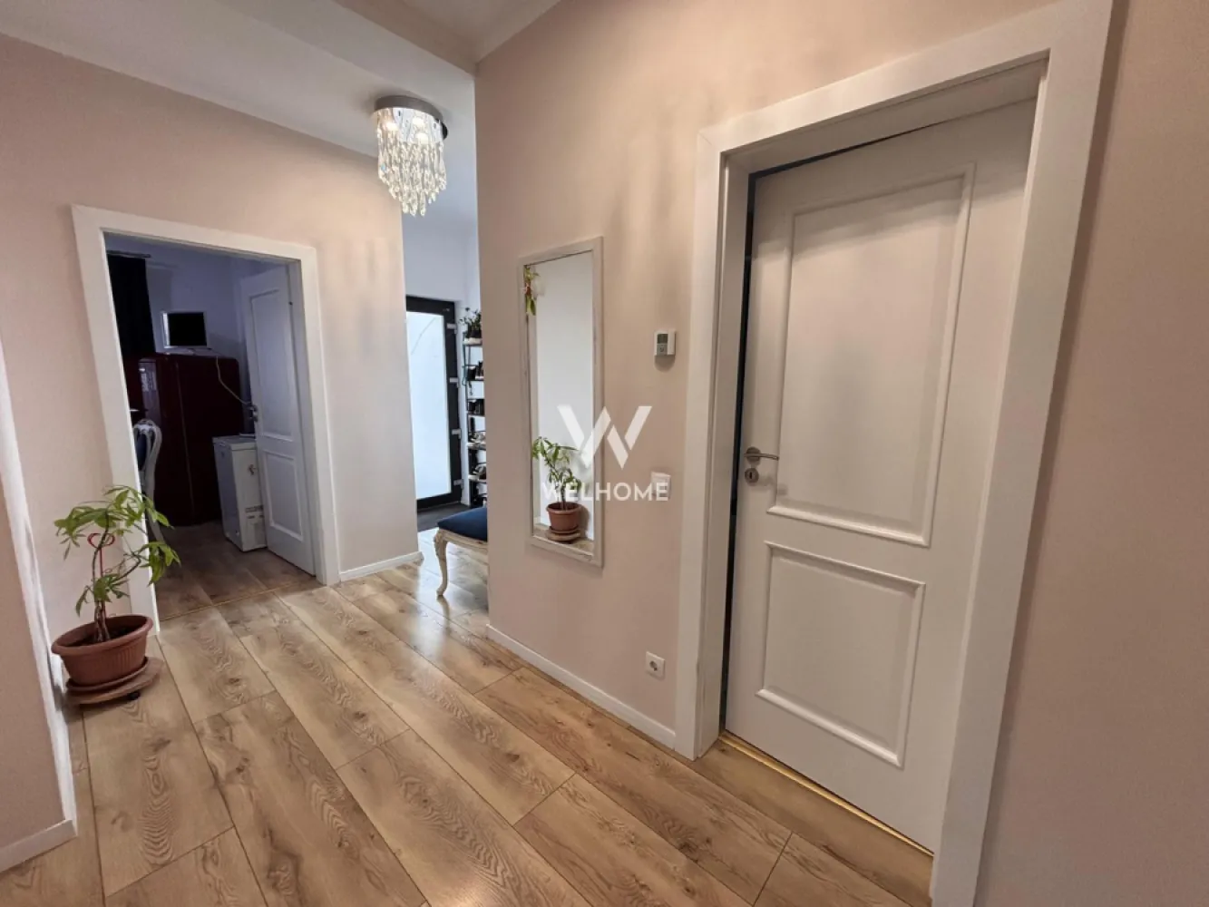 Casă individuală modernă în Șelimbăr – carport