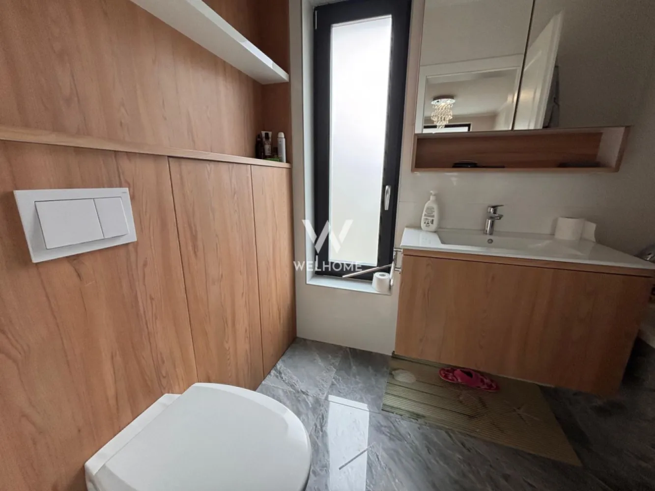 Casă individuală modernă în Șelimbăr – carport