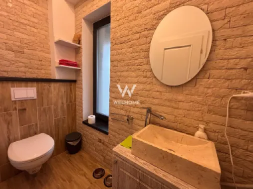 Casă individuală modernă în Șelimbăr – carport