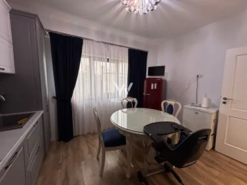 Casă individuală modernă în Șelimbăr – carport