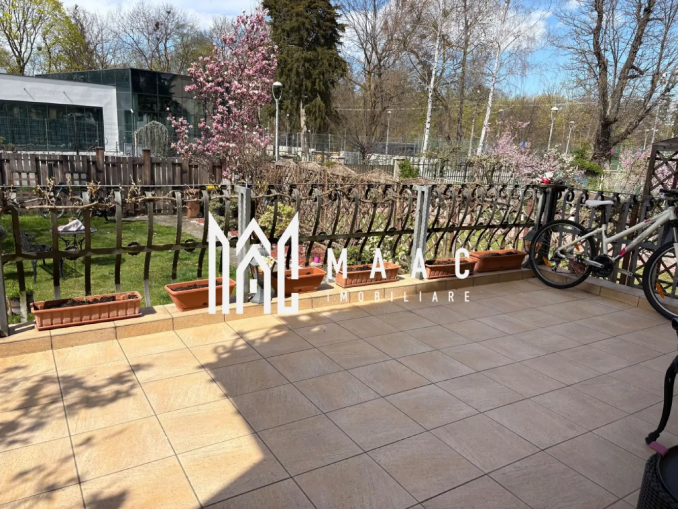 Casa 4 camere I Curte I 220 mp utili I Parcul Sub Arini