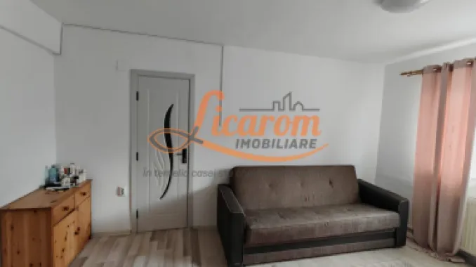 Logo Licarom Imobiliare logo