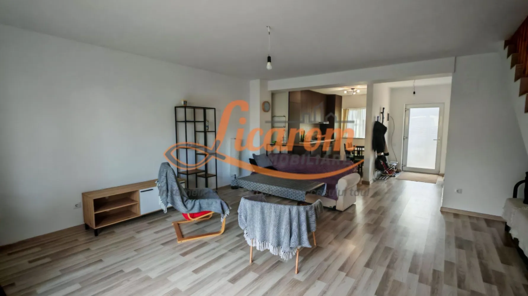 Comision 0. Vila tip DUPLEX ,semimobilata,IZVOR Tarlungeni S+P+E.