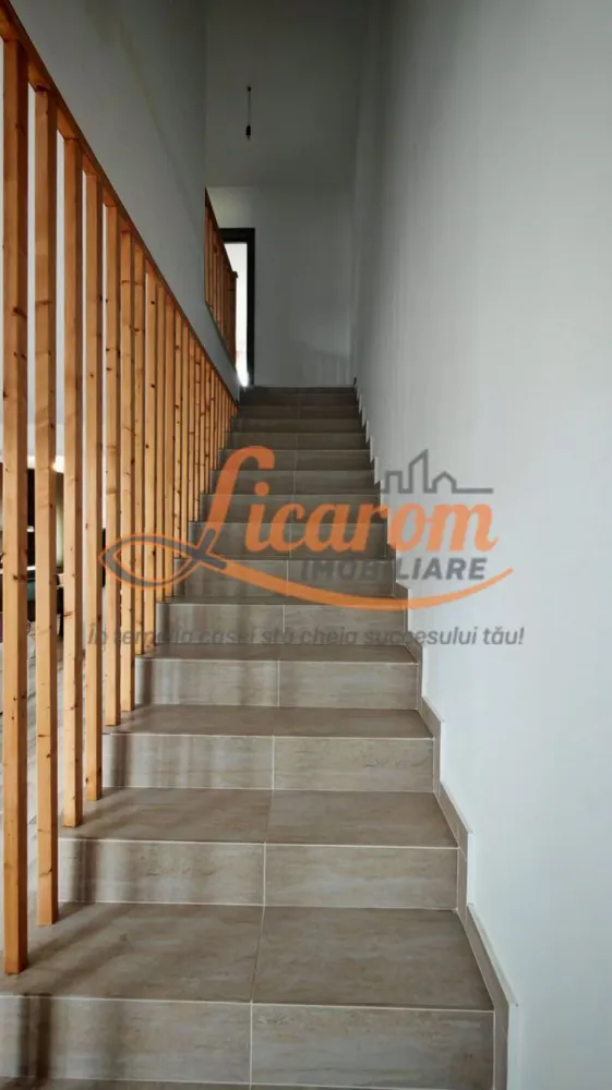 Comision 0. Vila tip DUPLEX ,semimobilata,IZVOR Tarlungeni S+P+E.