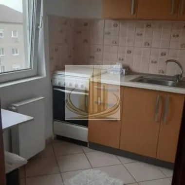Oportunitate! Apartament 1 cameră, renovat, mobilat – Lipov langa Lidl
