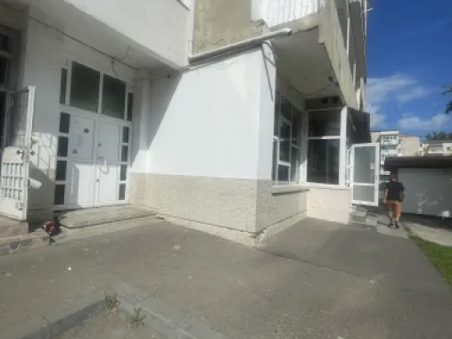 750 €/mp – Spațiu comercial 158 mp intrare Strand lângă Aqua Park