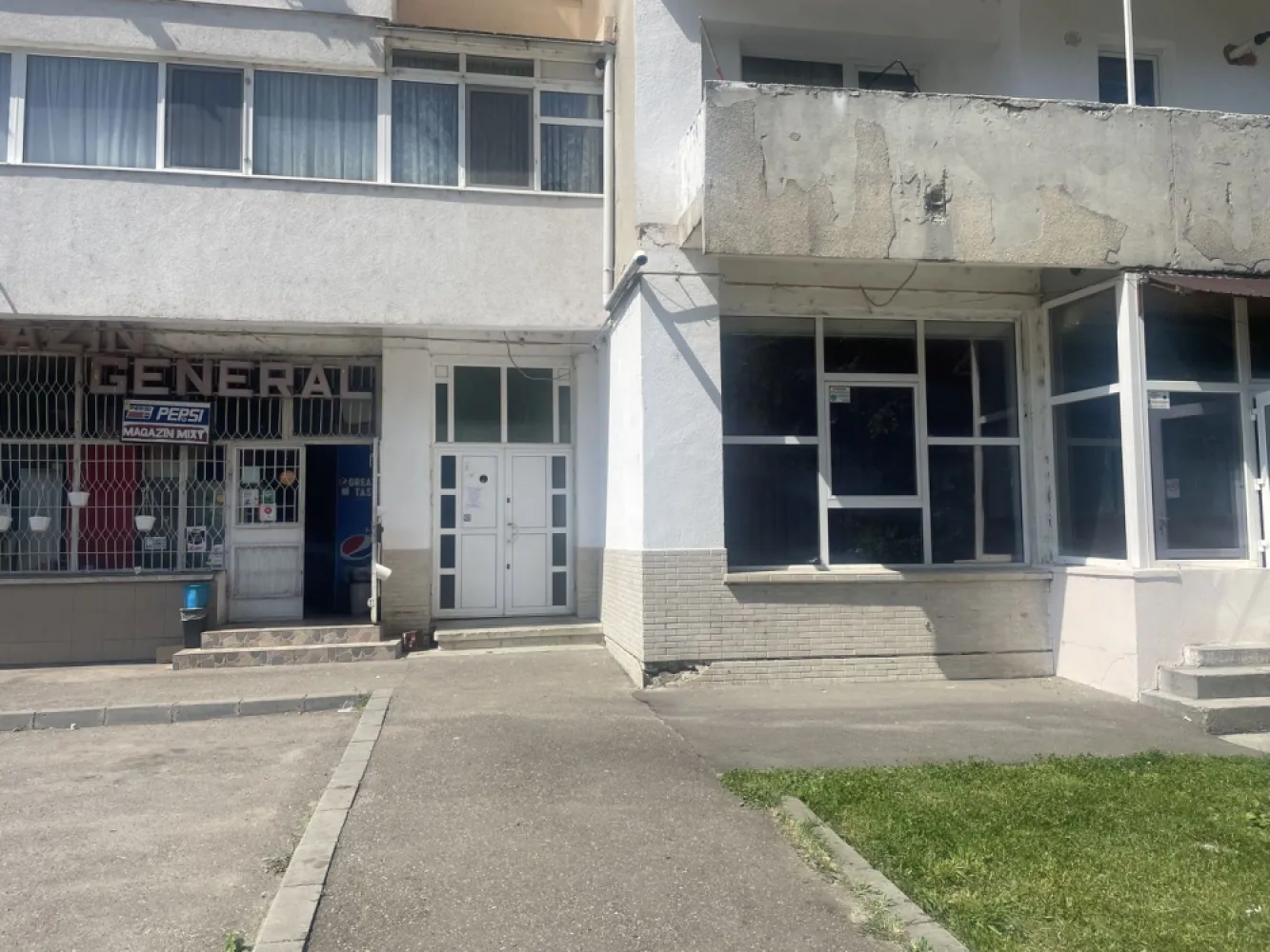 750 €/mp – Spațiu comercial 158 mp intrare Strand lângă Aqua Park