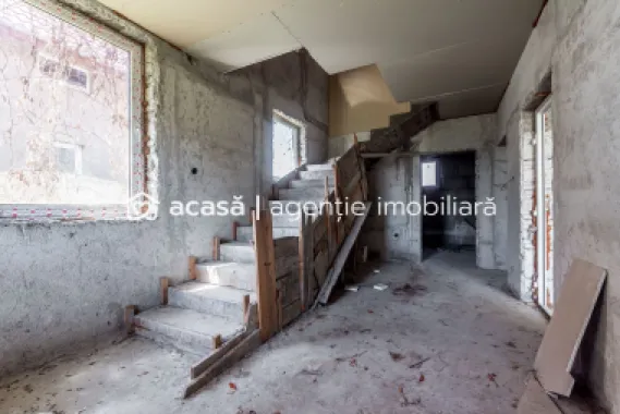 🏡 Casă P+1 la gri | 239 mp construiți | Călugareni -14 km de Arad