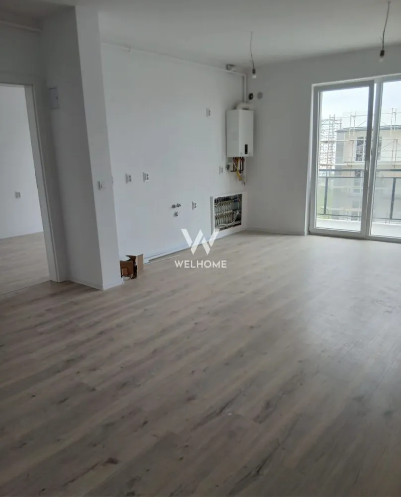 Apartament 3 camere la cheie – ansamblu nou – Doamna Stanca - Vă propun spre vânzare un apartament modern cu 3 camere, situat într-un ansamblu rezidențial nou, cu acces securizat (barieră), în zona Doamna Stanca – una dintre cele mai căutate zone din oraș. Detalii apartament: • Suprafață utilă: 69,40 mp Compartimentare eficientă, decomandată: • Living + bucătărie open space: 26,85 mp • Dormitor matrimonial: 14,02 mp • Dormitor secundar: 12,03 mp • 2 băi: 6,64 mp și 5,11 mp • Dressing: 2,95 mp • Terasă generoasă: 15,06 mp – ideală pentru relaxare Avantaje: • Ansamblu nou, modern, cu acces privat (barieră) • Loc de parcare inclus • Compartimentare practică, ideală pentru familie • Spații bine luminate natural • Zonă în plină dezvoltare, aproape de centre comerciale, școli și mijloace de transport Apartamentul se vinde exact ca în poze și oferă un echilibru perfect între confort, spațiu și locație, fiind potrivit atât pentru locuit, cât și ca investiție. Preț : 143.150 euro. Pentru mai multe detalii sau programarea unei vizionări, nu ezitați să mă contactați! Laura - 0743030351 }}