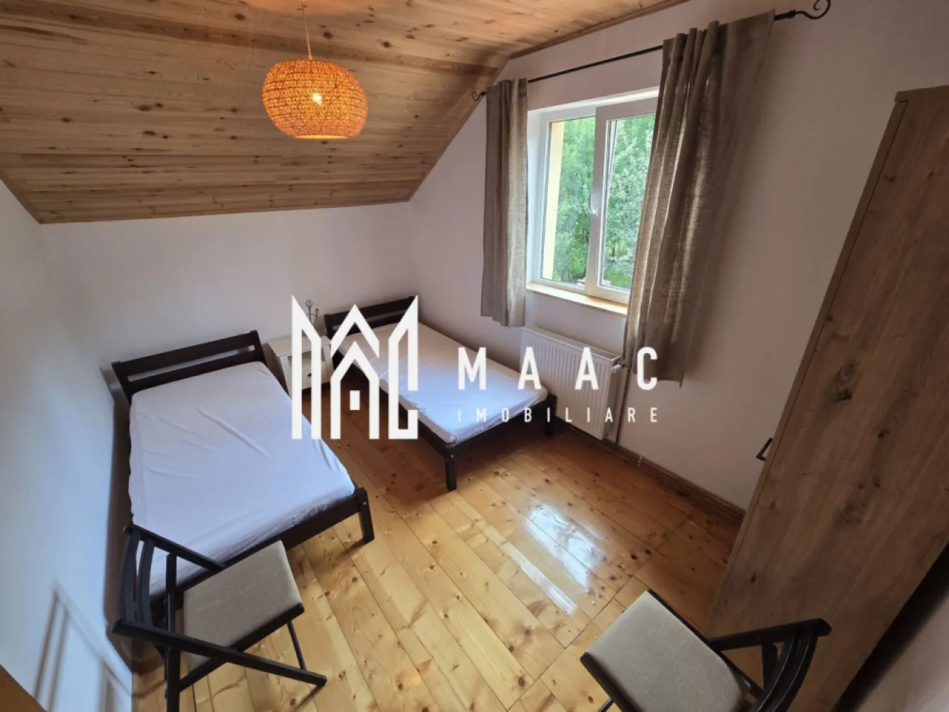 Casa 4 camere 3825 mp teren Cisnadioara