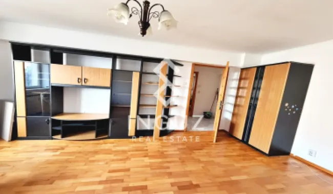 Apartament de închiriat | 2 camere | Decomandat | Zona Piața Muncii