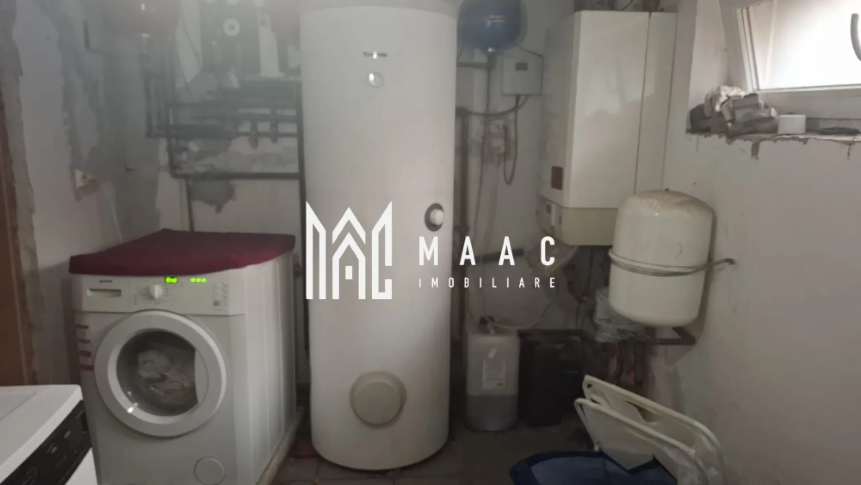 Casa 8 camere | 308mpu | 2 Apartamente | Selimbar