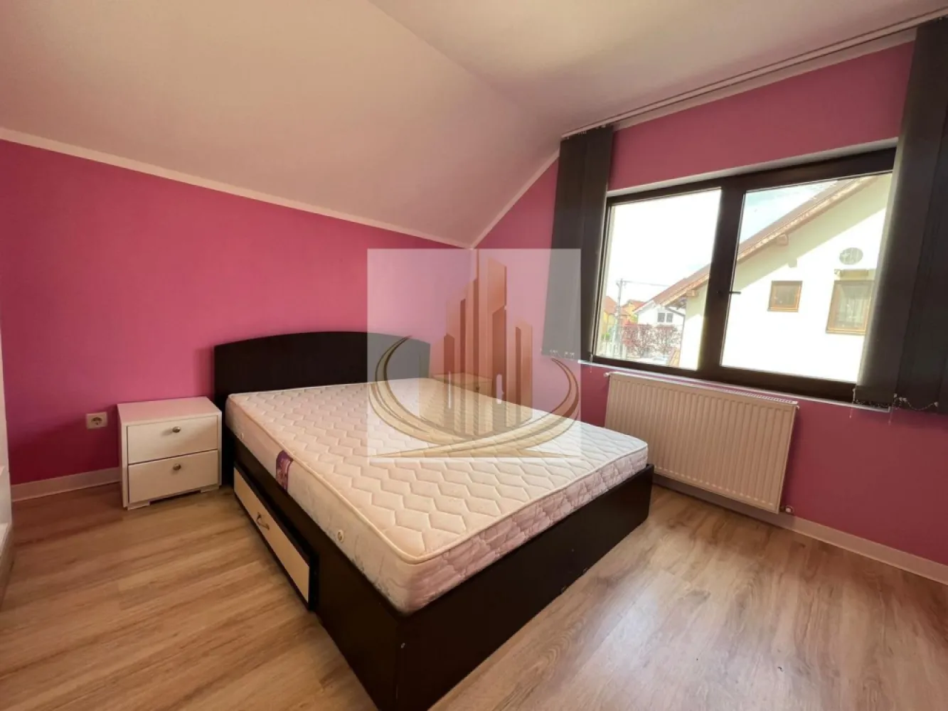 Casă individuală 3 camere, 100 mp – Dumbrăvița, aproape de lac