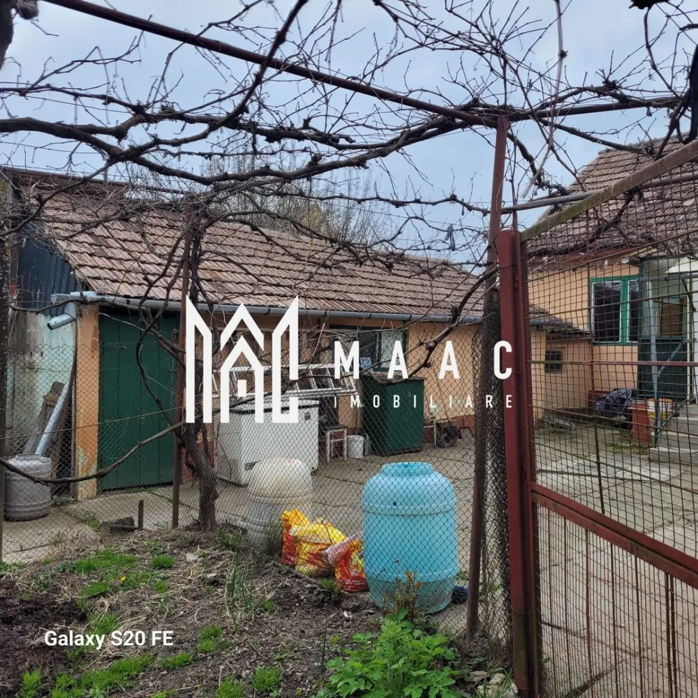 Cisnadie I Central I Casa de renovat I 500 mp teren
