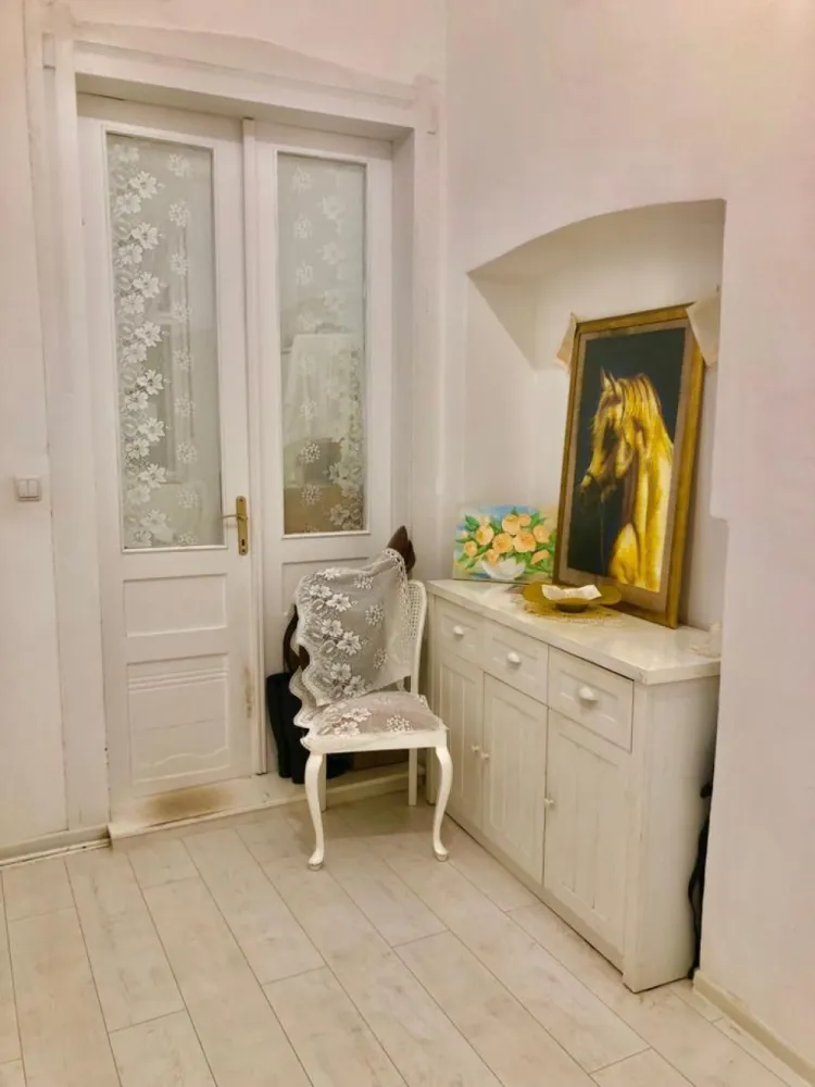 BRASADAS vinde ap 3 cam PARTER INALT zona ULTRACENTRALA.