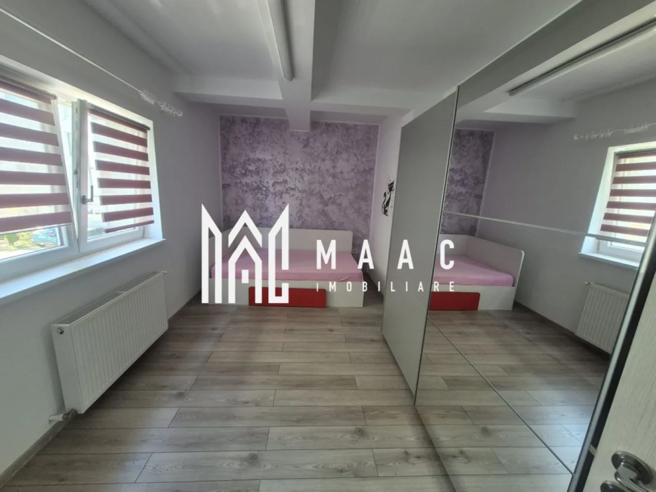 Apartament 3 Camere | Etaj 1 | zona Triajului