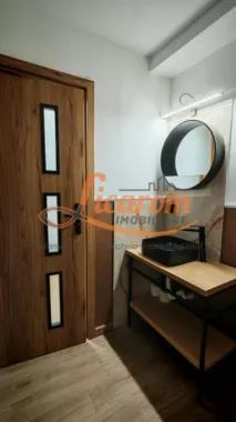 COMISION O.Casa P+E, 4 camere , ASTRA Carpatilor -LIDL- curte comuna.