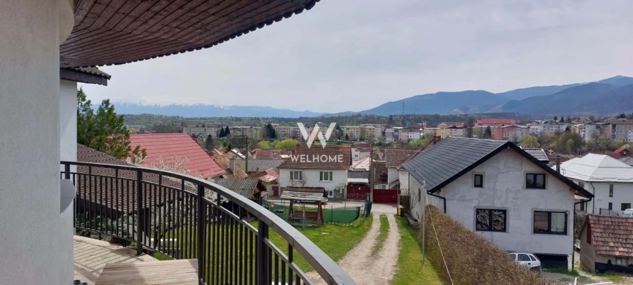 Casa solara si spatioasa, curte 700 mp - Cisnadie - Sibiu