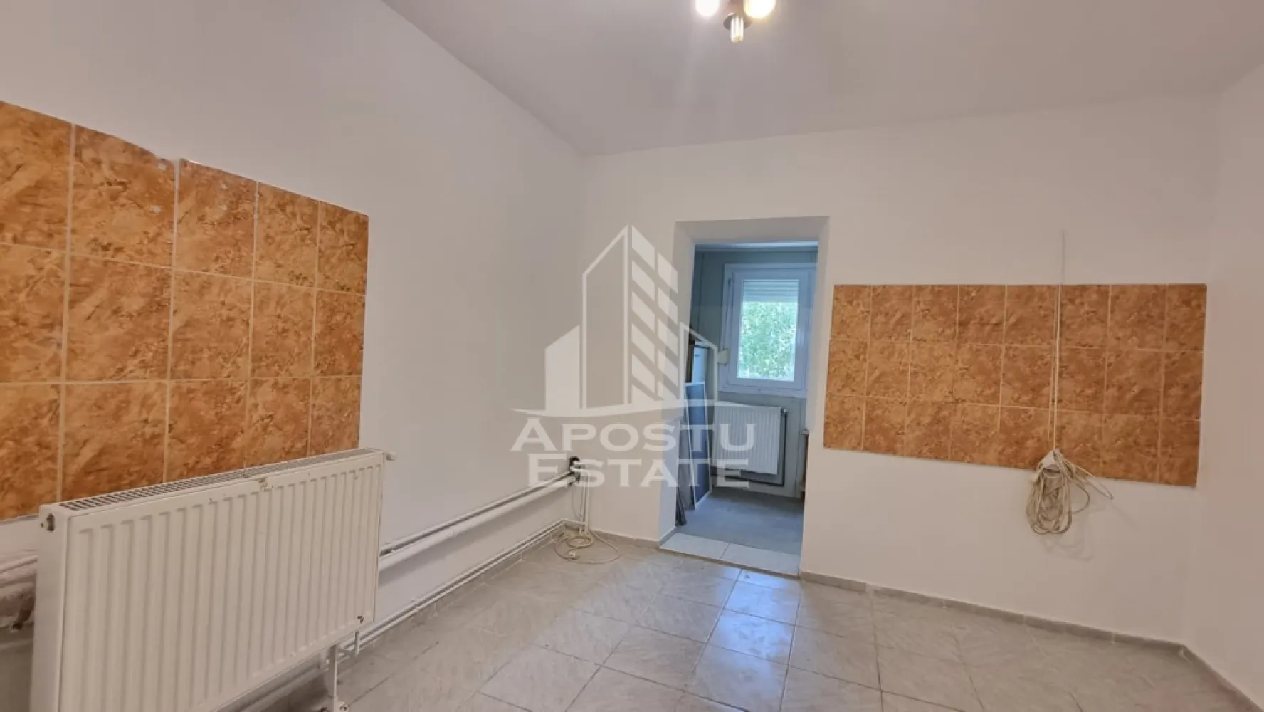 Apartament cu 3 camere, 2 bai, 2 balcoane, zona Calea Aradului