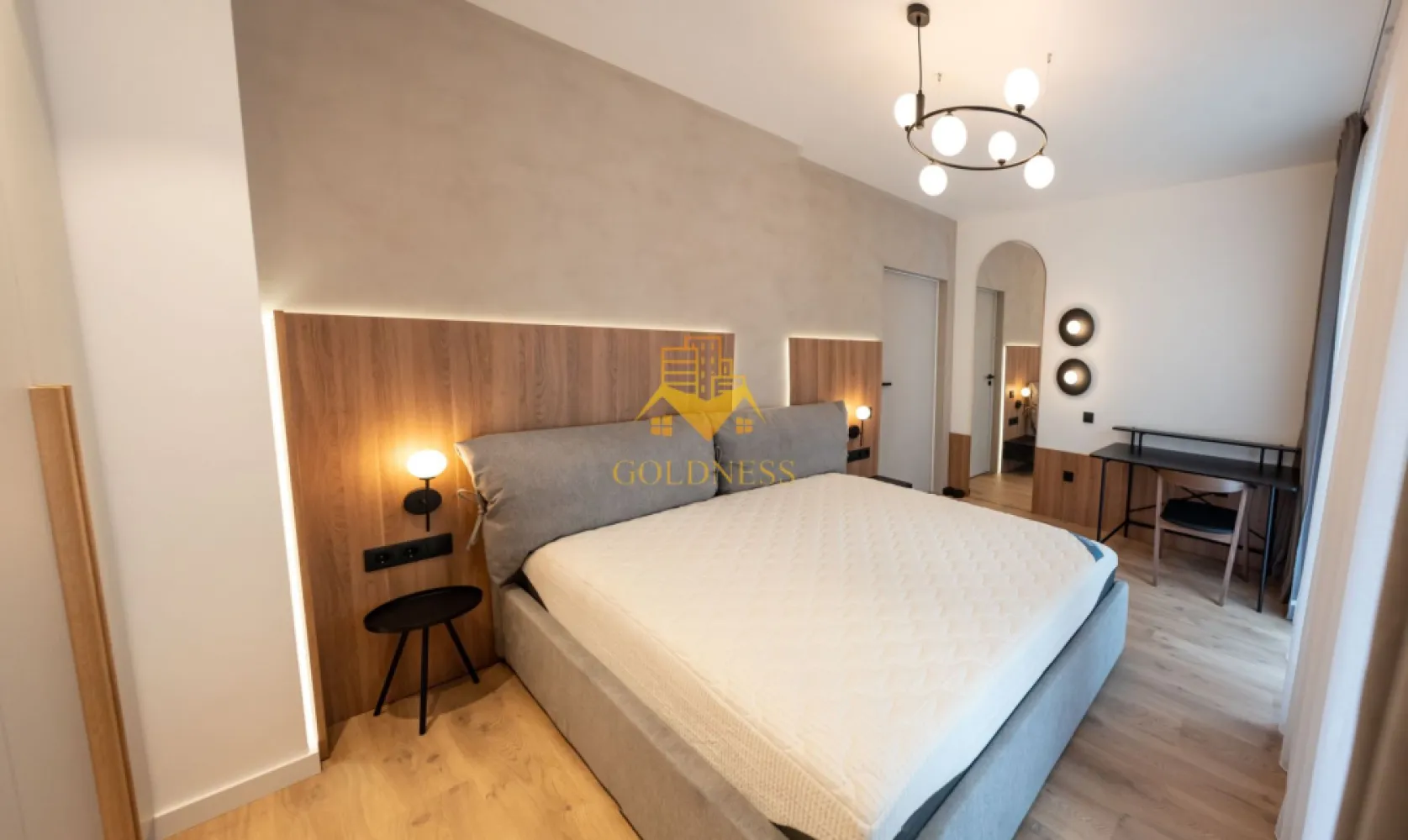 2 camere, modern, AC, garaj, bloc nou, Marasti zona Blvd Bucuresti - GOLDNESS Imobiliare vă propune spre închiriere un apartament cu 2 camere complet mobilat și utilat, la etajul 2 într-un imobil de 5 etaje, în Cartierul Marasti. Dispune de loc de parcare subterana! Se află în apropierea stațiilor de transport în comun, magazine, restaurante, spații verzi, farmacii, etc. Apartamentul este compartimentat astfel: - dormitor cu pat matrimonial, dressing, noptiere - living cu bucatarie open space complet utilată, canapea extensibilă, loc de servit masa - baie cu cabina de dus, calorifer port prosop și dulap pentru depozitare. - 2 terase de 8 si 4 mp. Imobilul este dotat cu toate cele necesare- centrală proprie, mașină de spălat haine, frigider, plită electrică, hotă, etc. Dacă sunteți interesați de acest apartament și doriți să îl vizionați, dar și pentru alte oferte nu ezitați să ne contactați telefonic sau prin e-mail. Vă stăm la dispoziție! Pentru intermediere se percepe un comision de 50% din prețul chiriei! }}