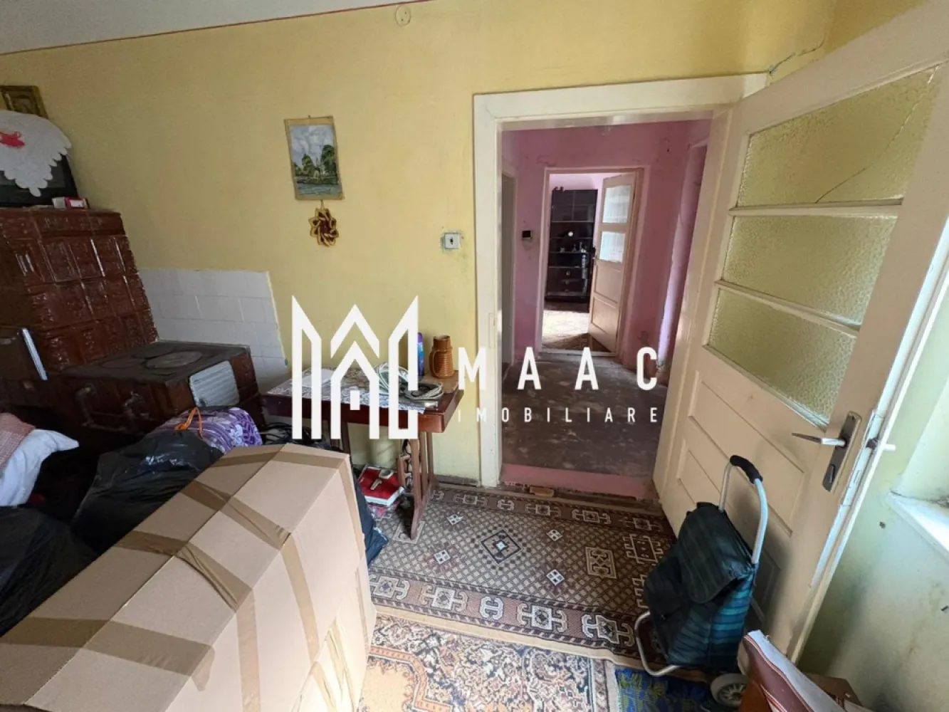 Casă individuală | 3 camere | Curte mare | Zonă liniștită | Gusterita