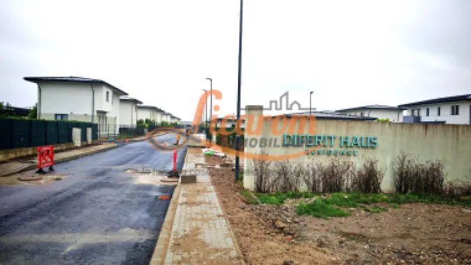 Logo Licarom Imobiliare logo