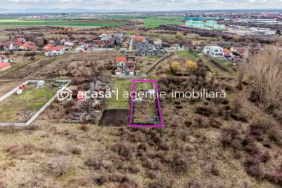 Teren 906 mp Arad, preț sub localitățile limitrofe.