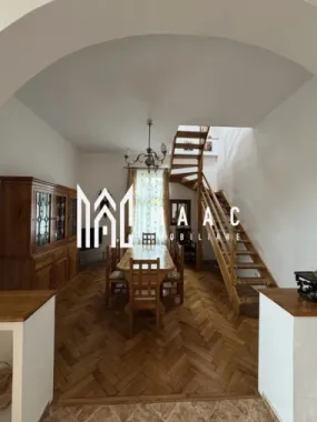 Logo MAAC IMOBILIARE logo