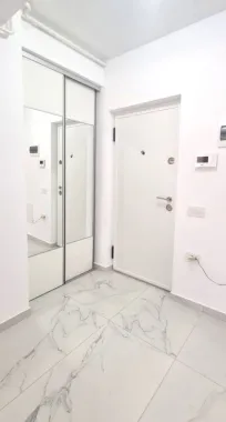 De vanzare apartament cu 2 camere Micro 17, 133.000 euro