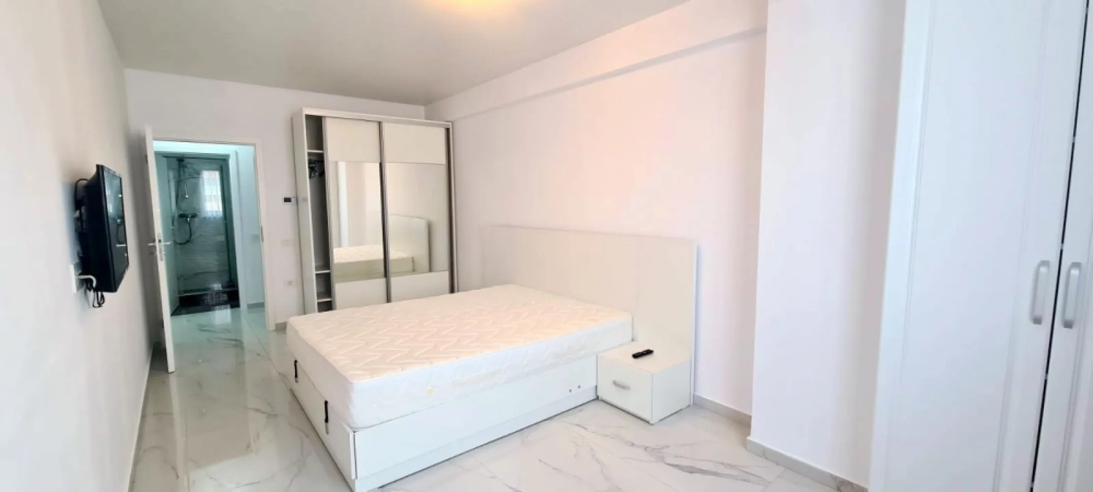De vanzare apartament cu 2 camere Micro 17, 133.000 euro