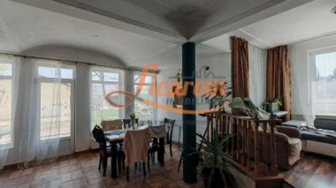 Logo Licarom Imobiliare logo