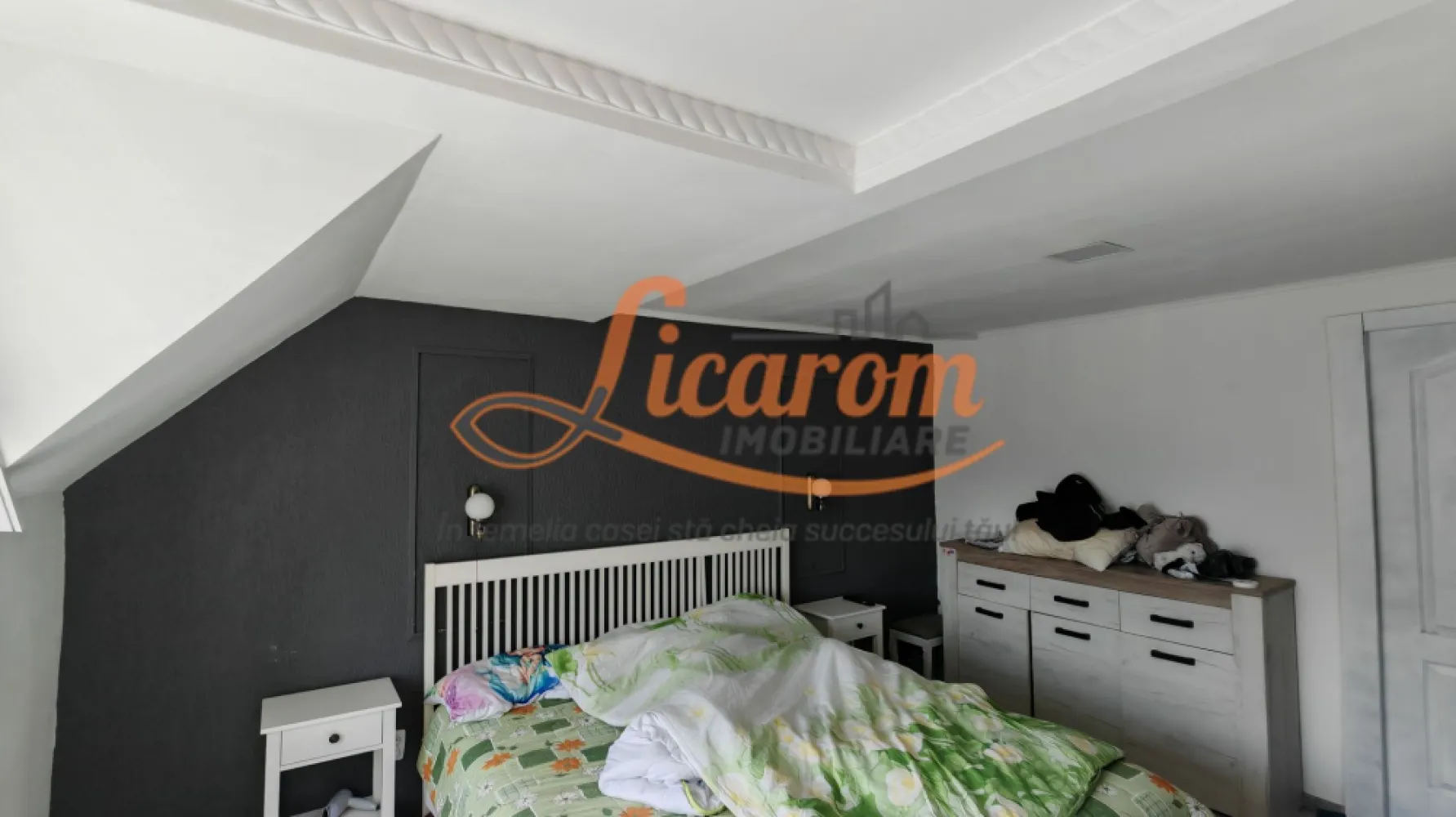 Vila P+E Bartolomeu,4 camere,4 bai,curte,garaj.