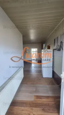 Proprietate in Cristian cu trei constructii+o fundatie,450000euro