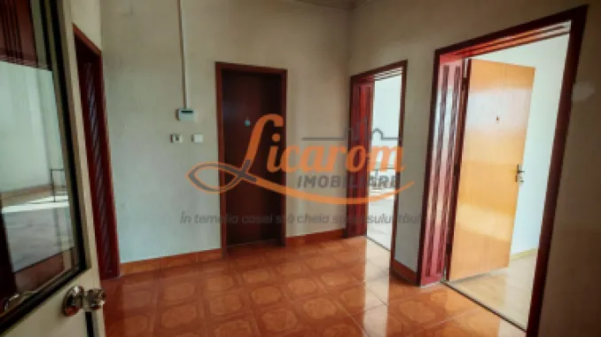 Hala 500 mp productie/depozitare Bartolomeu,birouri,parcare mare.